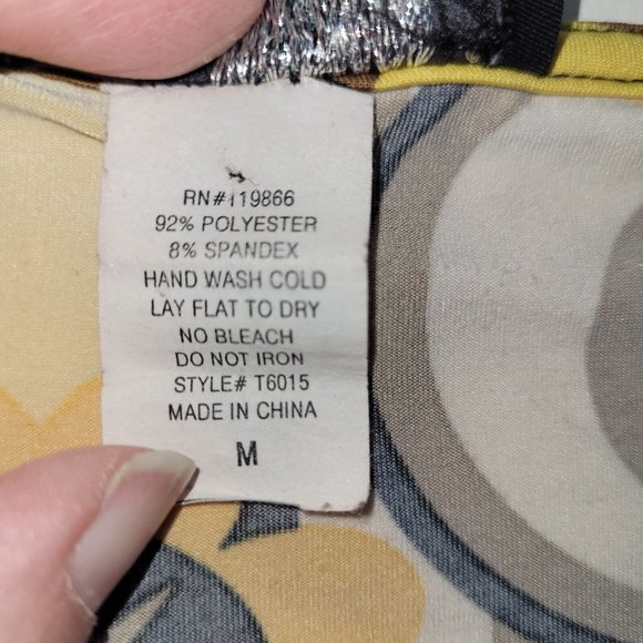 Hypnotik Dress Womens M Short Sleeve Scoop Neck Stretch Retro Print 70s 80s 90s - Picture 6 of 11